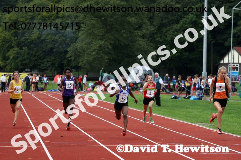 Womens and Girls 100 metres at the Northern Inter-Counties under-17s and 15s at Witton Park, Blackburn. Photo: David T. Hewitson/Sports for All Pics
